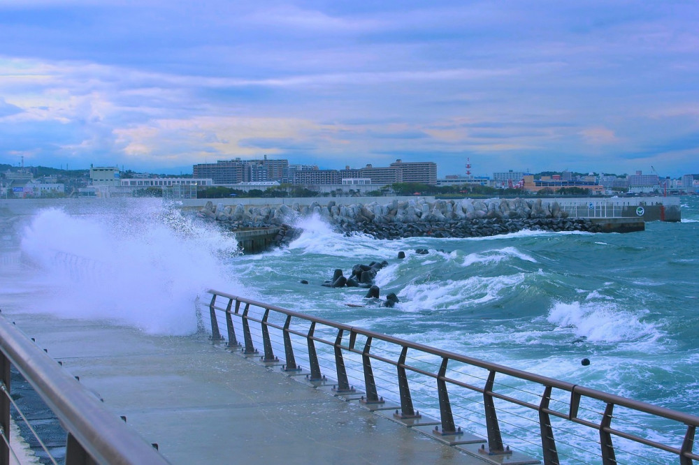 【台風シーズン】沖縄旅行で気を付けたいポイント！ サムネイル画像